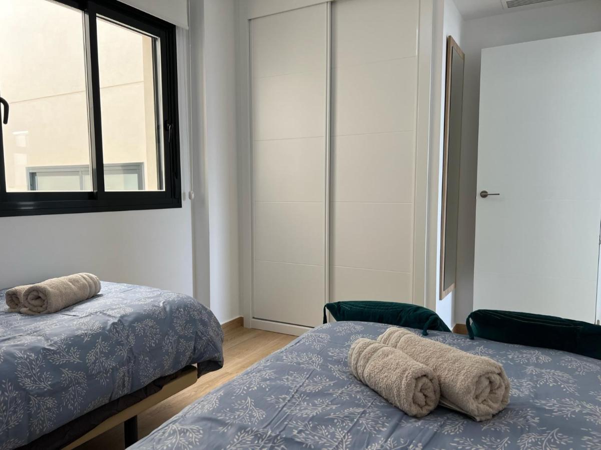 Luxurious Flat & Private Rooftop In Villamartin Orihuela Costa Dehesa de Campoamor  Екстер'єр фото