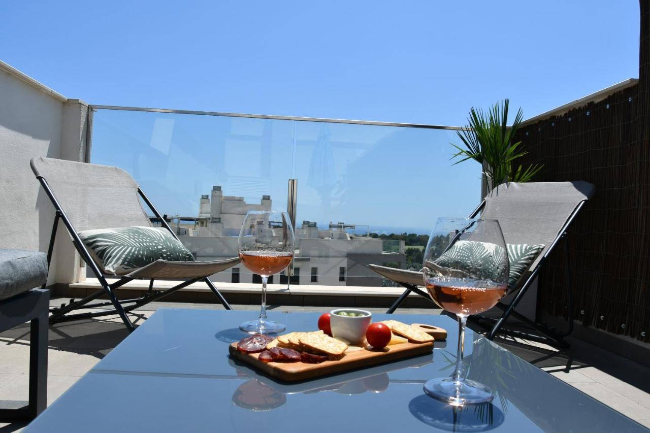 Luxurious Flat & Private Rooftop In Villamartin Orihuela Costa Dehesa de Campoamor  Екстер'єр фото