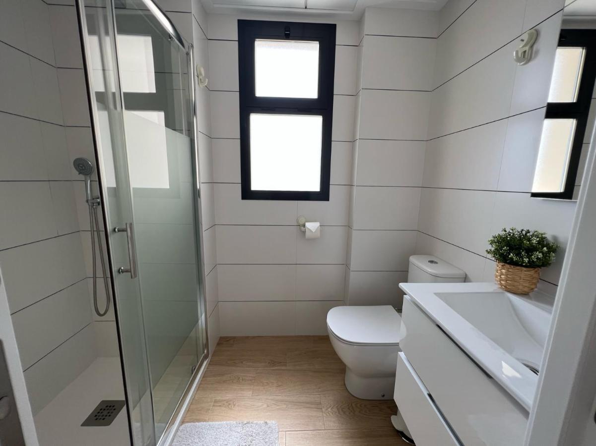 Luxurious Flat & Private Rooftop In Villamartin Orihuela Costa Dehesa de Campoamor  Екстер'єр фото