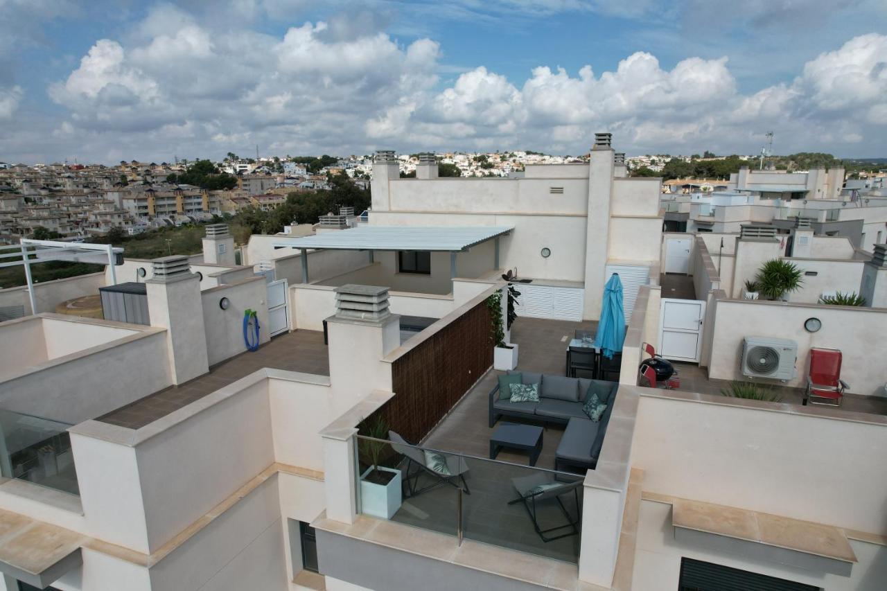 Luxurious Flat & Private Rooftop In Villamartin Orihuela Costa Dehesa de Campoamor  Екстер'єр фото
