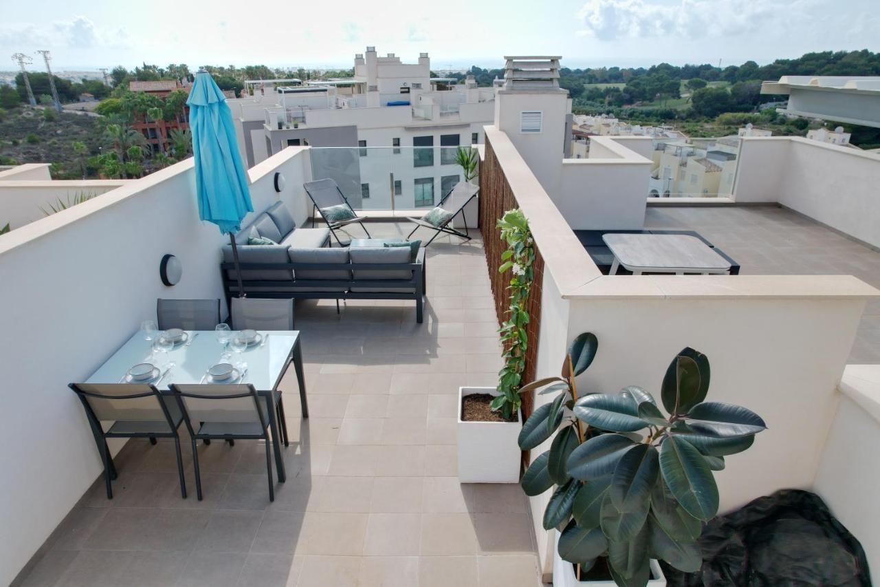Luxurious Flat & Private Rooftop In Villamartin Orihuela Costa Dehesa de Campoamor  Екстер'єр фото